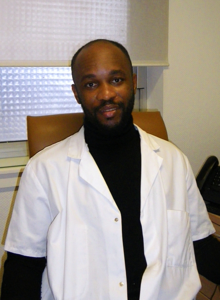 Docteur Yves MALEMO chirurgien du rachis à la Clinique Toulouse Lautrec